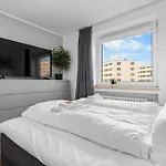 아파트 Design Luxus, Vollausstattung, 2 Min Hbf Duisburg, Betten, 2 55