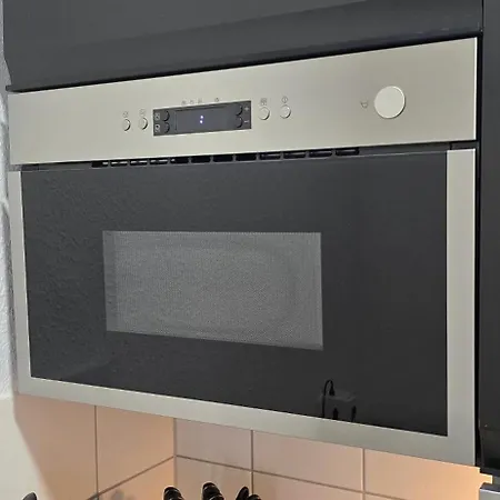 Federnest Living - Design Luxus, Vollausstattung, 2 Min Hbf Duisburg, Betten, 2 55