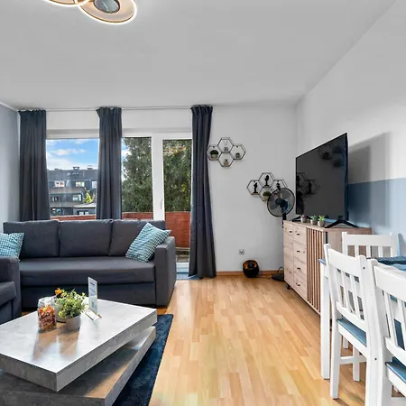 Apartament Design Luxus, Vollausstattung, 2 Min Hbf Duisburg, Betten, 2 55